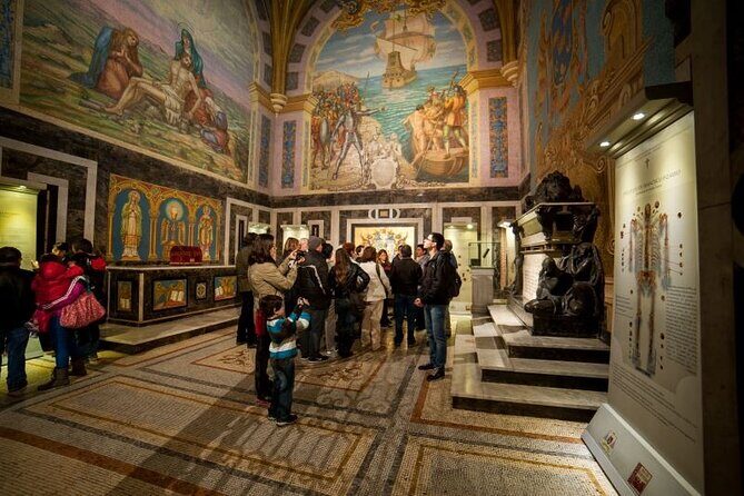 10-Day Discover Peru: Lima, Arequipa, Puno, Cusco & Machu Picchu - Lima: Santo Domingo, Plaza Mayor, and Larco’s museum warehouse access