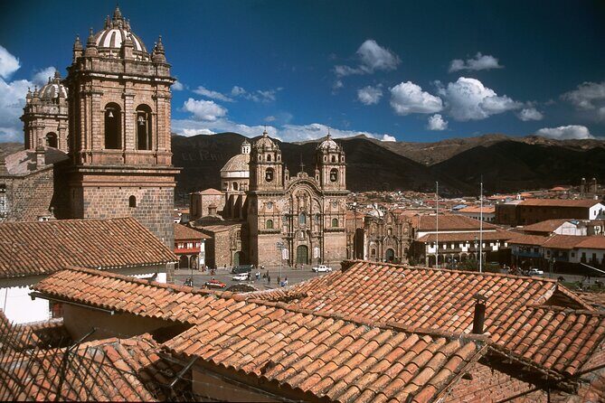 10-Day Discover Peru: Lima, Arequipa, Puno, Cusco & Machu Picchu - Arequipa: Carmen Alto views, Yanahuara arches, and Santa Catalina’s old-street feel