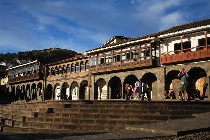 10-Day Taste Peru Experience: Lima, Nasca, Cusco & Machu Picchu - Lima: Miraflores Promenade, Huaca Pucllana, and a Cathedral Walk