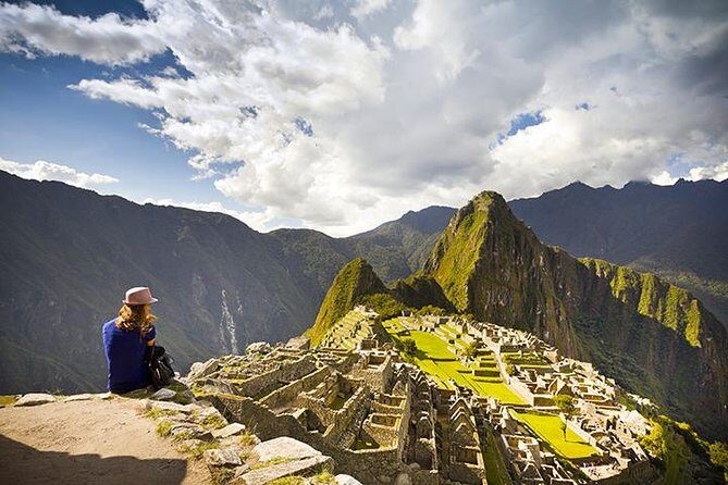 3-Day Tour to Machu Picchu from El Callao Port Lima - Day 2: the 5:00 am train run to Aguas Calientes