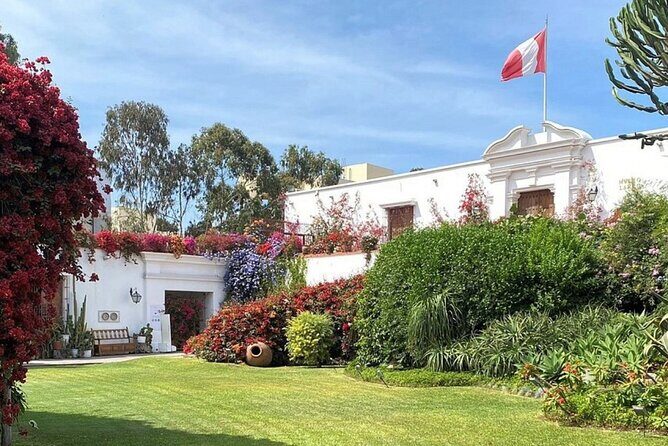 4 Hours Larco Museum and Huaca Pucllana in Lima City - Museo Larco: pre-Columbian art in chronological order