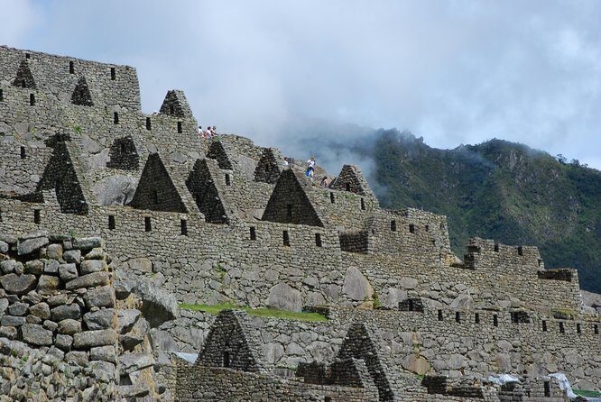 6-Day Private Tour from Lima: Cusco, Sacred Valley and Machu Picchu - Day 5 Machu Picchu: guided Temples of the Sun and the Condor, then free exploring