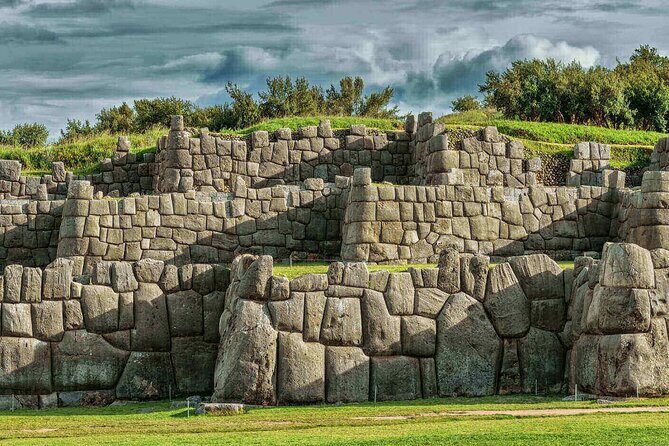 8-Day Tour of Traditional Peru - Day 5 Machu Picchu: The Morning Train Plan and a Guided 2 Hours