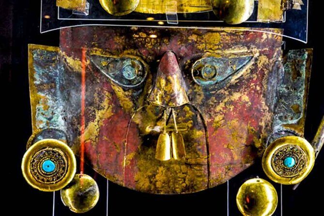 8-Hour Private Tour Lima Viceroyalty and Gold Museum with Lunch - Casa Aliaga: A Viceroyal-Era Mansion You Can Actually Walk Through