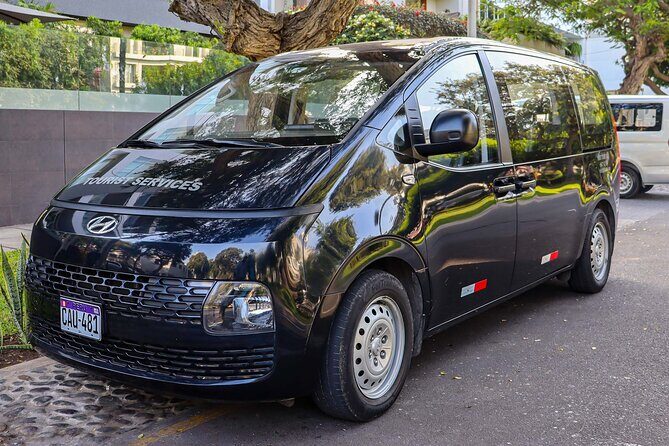 Car rental with professional driver for 8 hours in Lima! - Your driver and communication: Spanish on the wheel, English by phone