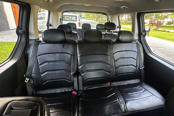 Car rental with professional driver for 8 hours in Lima! - The driver experience that people clearly valued