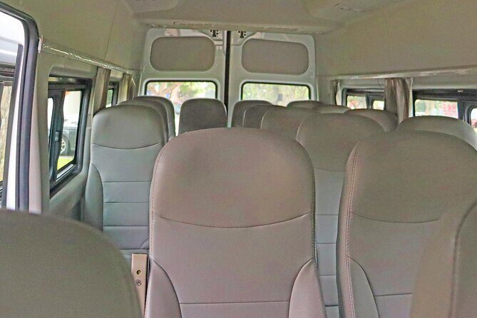 Car rental with professional driver for 8 hours in Lima! - Price and what you really get (per vehicle, up to 2)