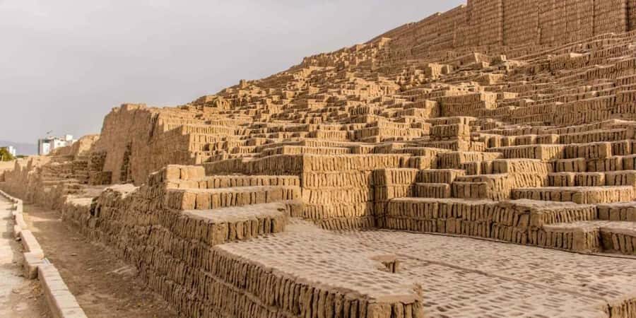 City Tour Colonial and Modern Lima Half Day Plus Ticket - Why this 4-hour Colonial + Modern Lima mix makes sense