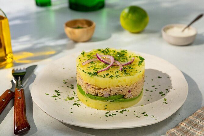 Cook Together: Hands-On Cooking Class for Families in Lima - How the drinks work: real pisco for adults, virgin versions for kids
