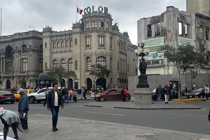 Enjoy Lima Walking Historic Center San Martin and Plaza Mayor - Jirón de la Unión: the pedestrian corridor where Lima’s story keeps walking
