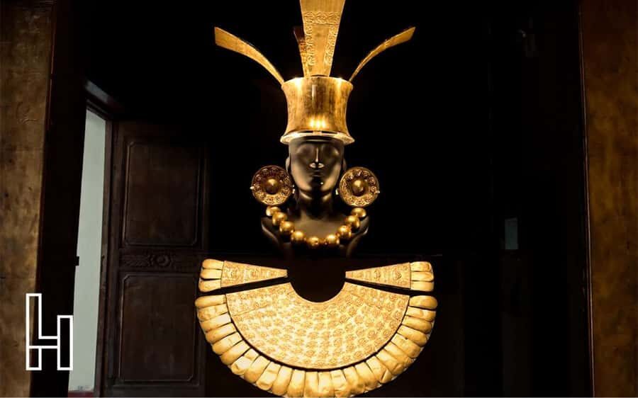 From Lima: Pachacamac Inka Pyramids & The Larco Museum Tour - Larco Museum: 5,000 years in an 18th-century setting
