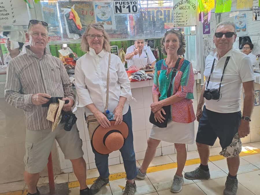 Full Day Lima: Local Market+ CityTour+ Barranco & Miraflores - Mercado Central: Fruits, Snacks, and How Lima Eats