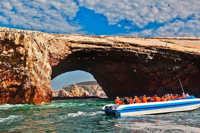 Full Day Tour From Lima: Paracas and Huacachina Oasis - Huacachina Oasis: Free Time, Dunes at Sunset, and the Buggy Ride