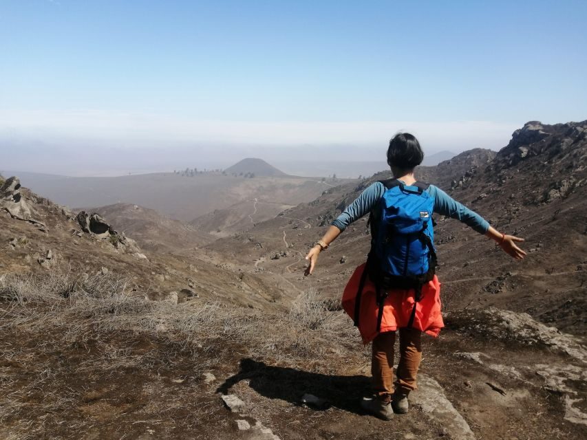 Hiking Lomas de Lachay in Lima - Guide quality can shape your day: Carlos, Abraham, and how to tell what you need