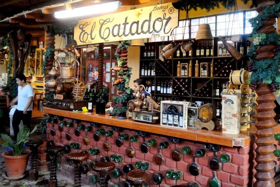 Ica: Tacama Winery and Pisco Tasting Tour with Hotel Pickup - Stop 1: Bodega El Catador and the pisco craft behind the labels