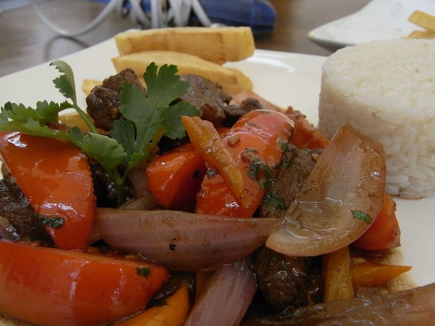 Lima: 4-Course Peruvian Cooking Class in Miraflores - Drinks and Comfort: Unlimited Water Plus Homemade Fruit Drink