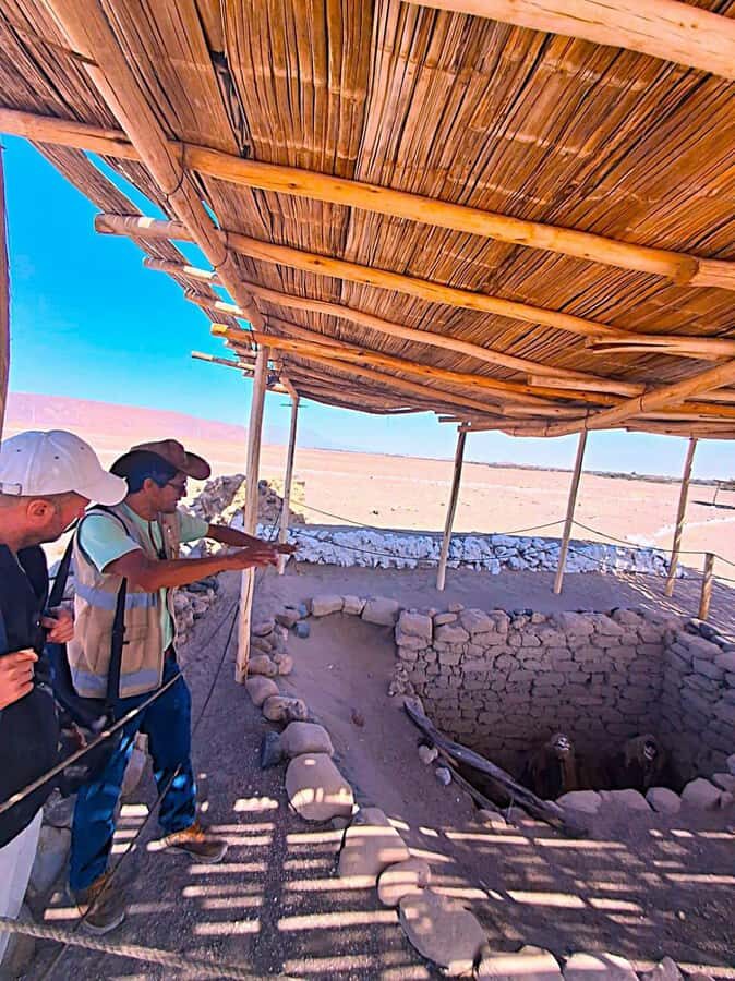 Lima and Nasca : Ballestas -Huacachina-Nasca Lines - Chauchilla cemetery and Cantalloc aqueducts: desert archaeology you can actually picture