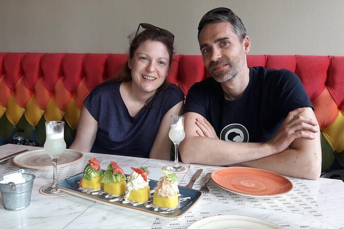 Lima bike and 5 Step Food Tasting Experience - Miraflores boardwalk ride: easy cruising plus bay views
