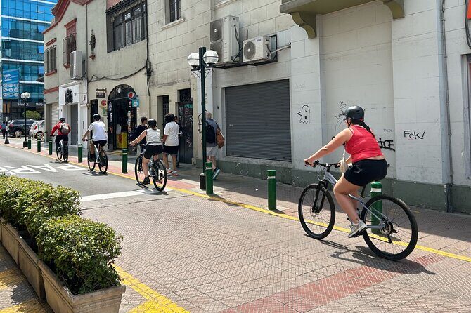 Lima: Bike & Bites - Barranco: Street Art, Bohemian Energy, and the Butifarra Stop