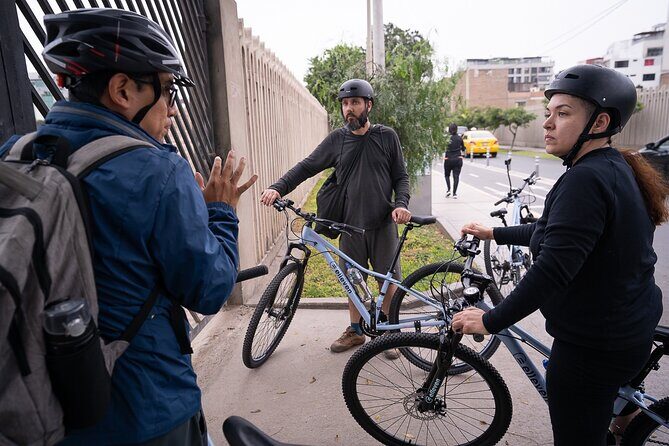 Lima: City biking - Huaca Pucllana: Ancient Peru Inside Today’s Miraflores