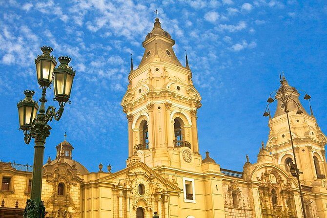 Lima City Excursion & Catacombs + Pachacamac site (Small Group) - What the small group format really changes
