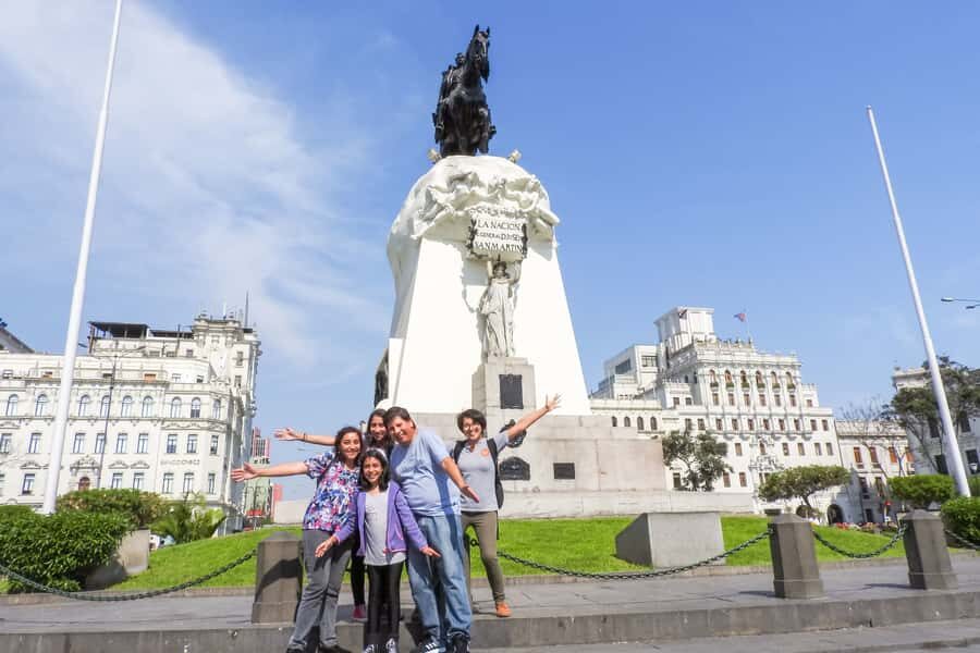 Lima: City Highlights Small Group Tour - Huaca Pucllana: A Pre-Columbian Start That Changes the Tone