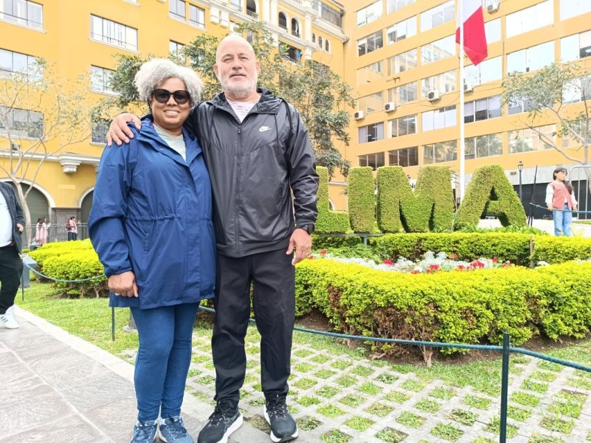 Lima: City Highlights Walking Tour & Catacombs - Catacombs-Monastery of St. Francis of Assisi: Your Underground Finale