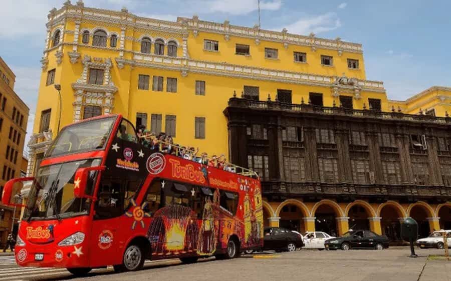 Lima : City tour 360° Panoramic bus - Sightseeing Tour - How the 360° panoramic bus makes Lima feel navigable