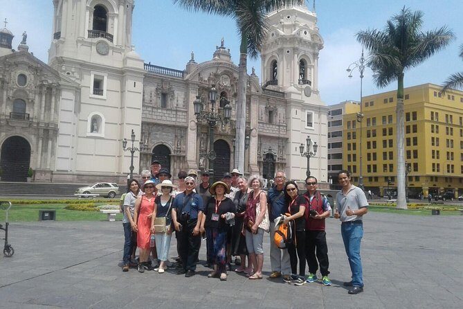 Lima City Tour from the Port of Callao For Cruises - Plaza de Armas (Plaza Mayor): Palaces, Cathedral Views, and a Sixteenth-Century Fountain