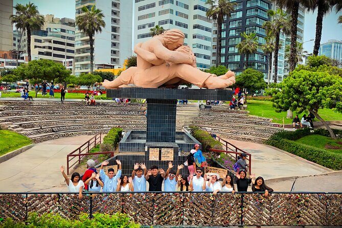 Lima City Tour Plus + Video by Drone - Group - Miraflores start at the Love Park, plus the drone keepsake