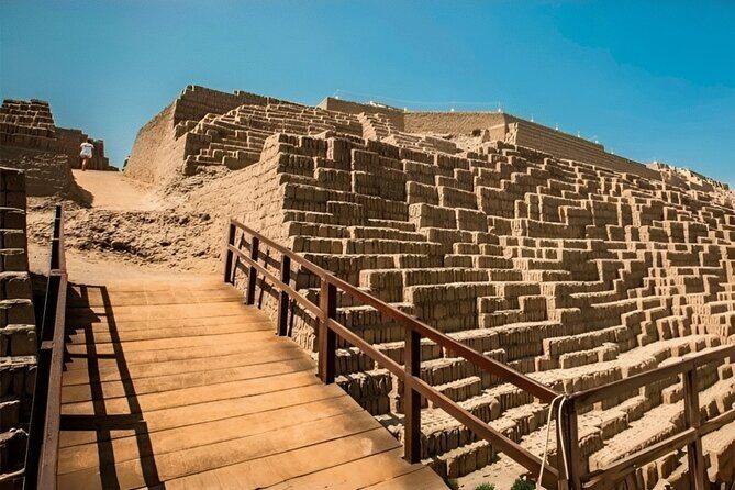 Lima City Tour Plus + Video by Drone - Group - Santo Domingo Church and the legacy of Santa Rosa de Lima