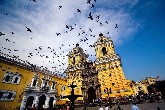 Lima City Tour. Pre-Hispanic, Colonial and Modern Tour. - Parque El Olivar de San Isidro: a free olive-forest panoramic pause
