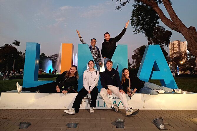 Lima Evening Tour: Magic Water Circuit & Fountain Show - Magic Water Circuit at 5pm: why timing matters