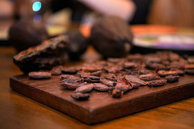 Lima Gourmet Tour: Peruvian Biodiversity Food Experience - Stop 1: Peruvian chocolate and cacao to start strong
