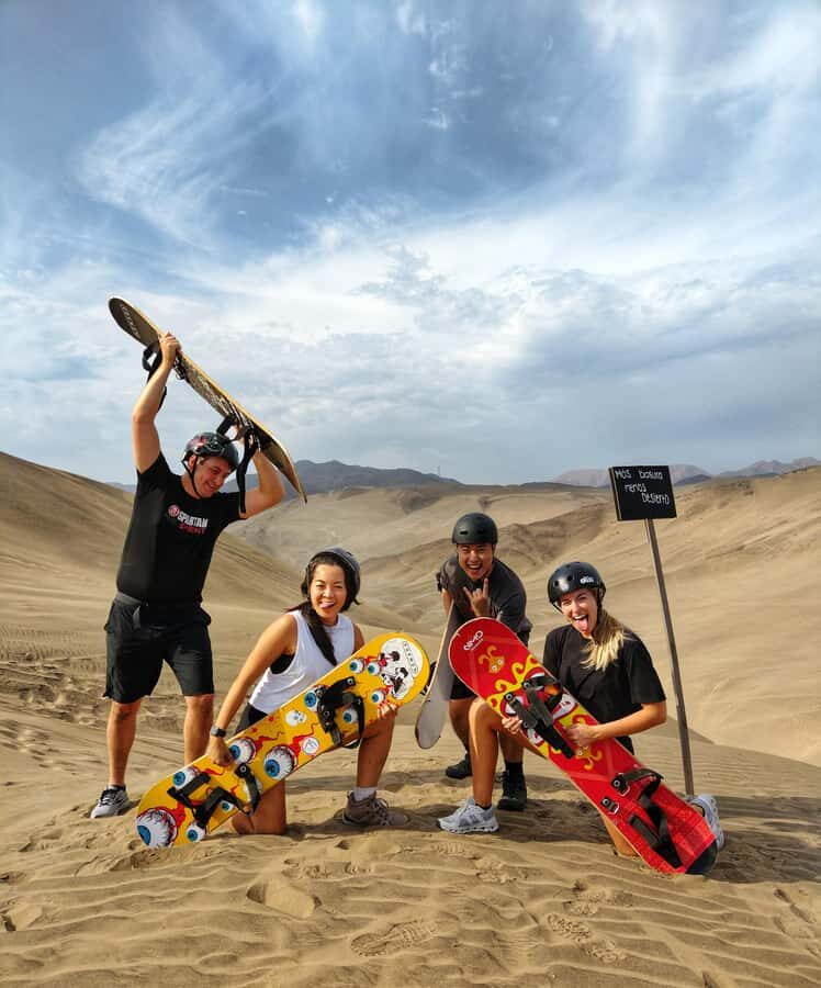 LIMA: HALF-DAY SANDBOARDING TOUR - From Lima districts to desert dunes: the ride that sets the tone