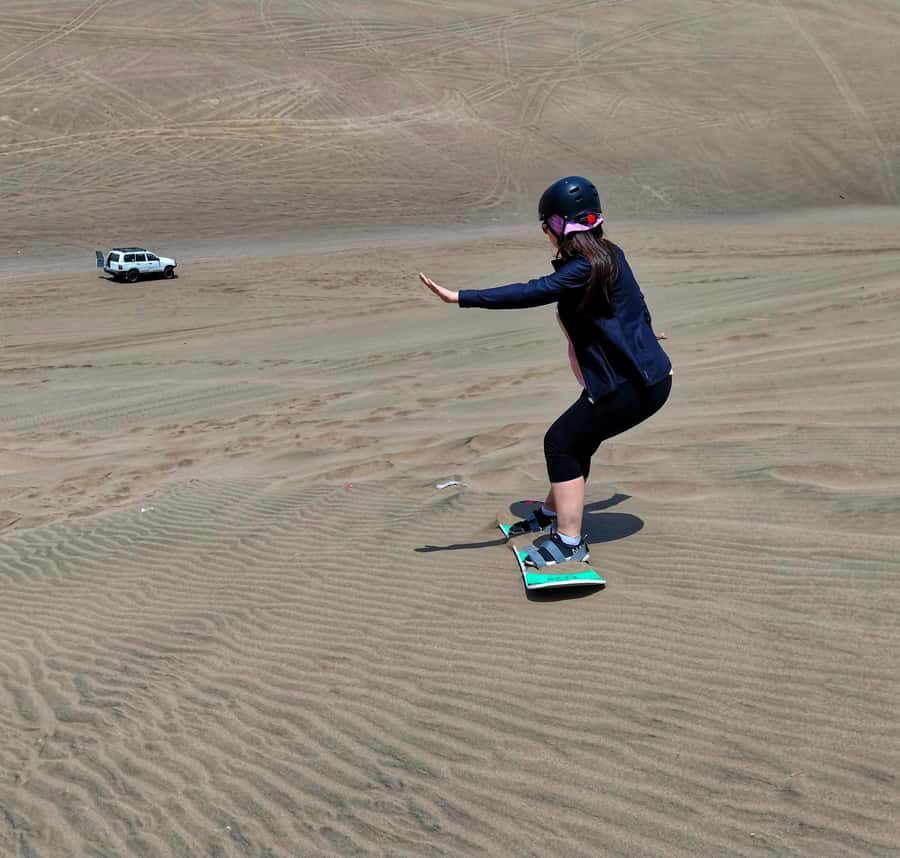 LIMA: HALF-DAY SANDBOARDING TOUR - What to bring (and what to avoid) so you’re comfortable out there