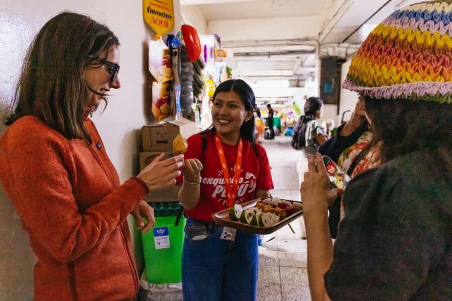 Lima: Historic Center Street Food, Market, and Eateries Tour - Plaza San Martín to Plaza Mayor: colonial Lima sights, served with snacks
