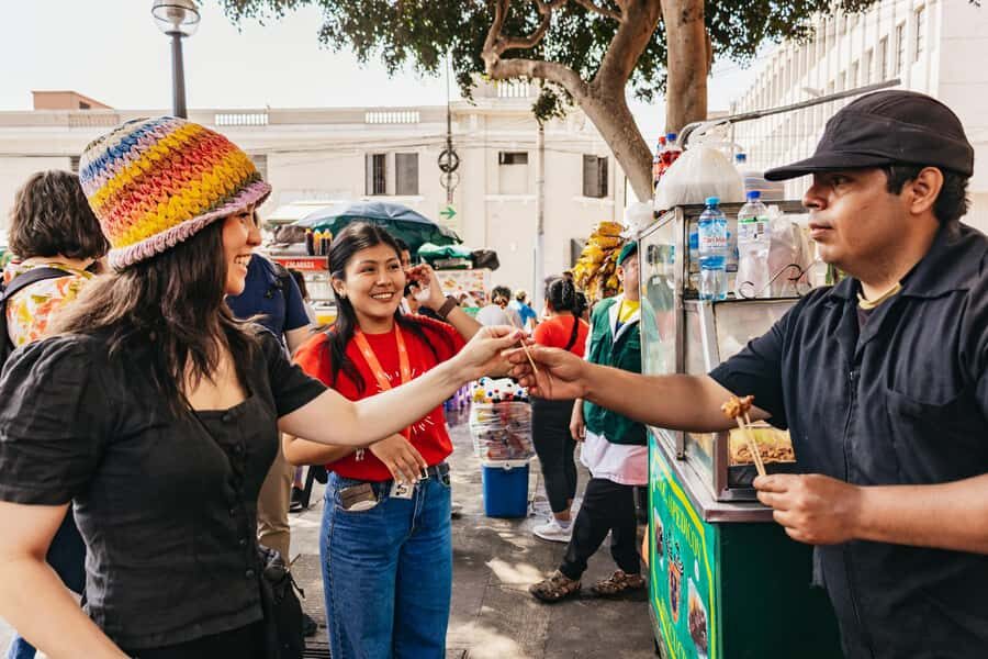 Lima: Historic Center Street Food, Market, and Eateries Tour - A restaurant stop that matters: chilcano and spirits in old Lima-style rooms