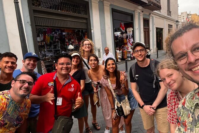 Lima Historic Center Tour and Pisco Tastings - Plaza de Armas: Lima’s Founding Square and Its Who’s Who