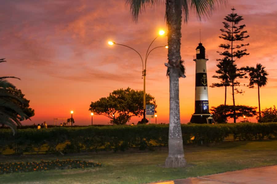 Lima: Historic Downtown, Miraflores & Catacombs Private Tour - Price and value: why $75 can work if you hate logistics