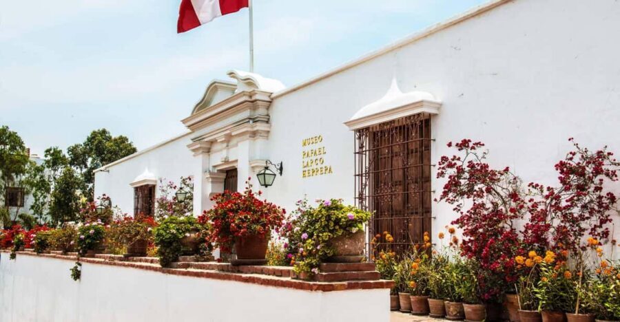 Lima: Larco Museum Entry Ticket - Gardens and a small place to reset during your visit