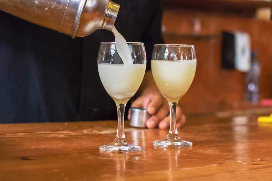 Lima: Lights, Pisco, and Fun Night Tour and Pisco Tasting - Pisco tasting: what three drink rounds really means