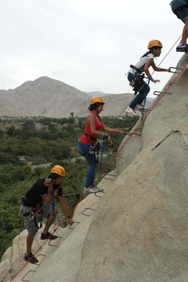 Lima: Lunuhuaná Extreme All In + Cerro Azul + Rafting + ATV + Canopy - Getting There Early: Pickup, Timing, and Group Reality