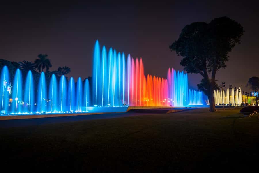 Lima: Magic Water Circuit Light Show Tour with Pickup - Entering the Magic Water Circuit: Guided Walk Through a Guinness Park
