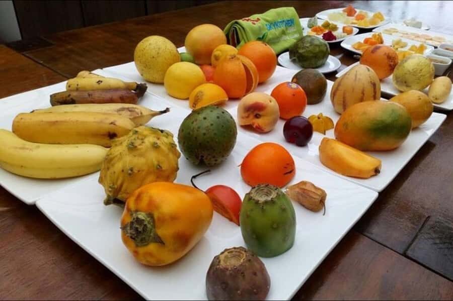 Lima: Market Tour, 35 Fruits Tasting & Cooking Class - Getting there and timing your day in Lima