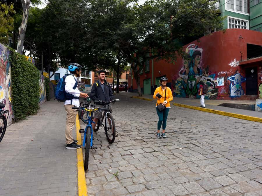 Lima: Miraflores & Barranco Guided Bike Tour - Larcomar and the cliffside views you can’t replicate later