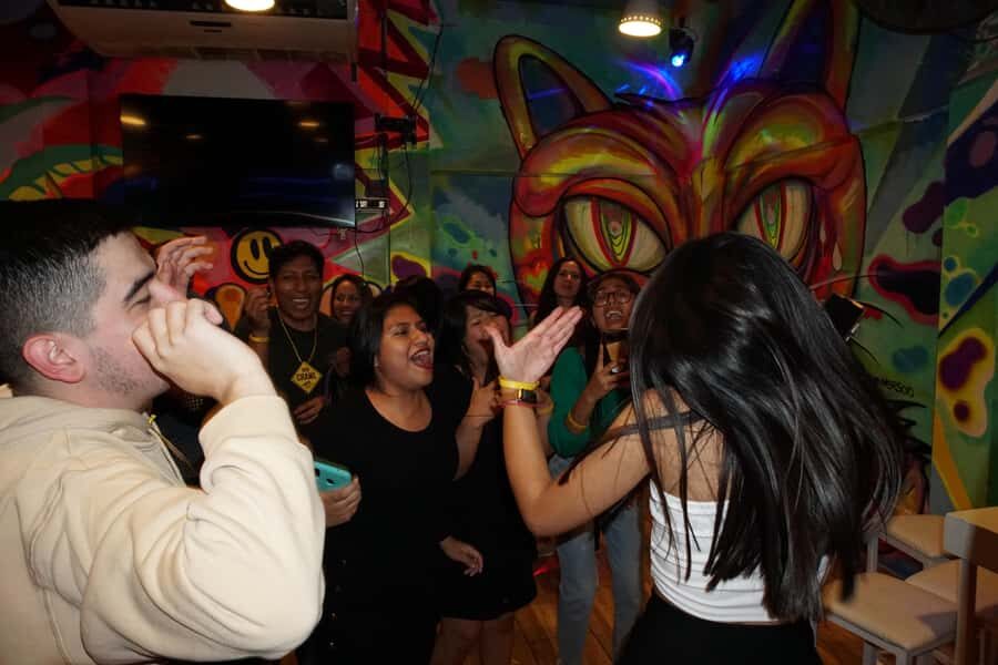 Lima: Miraflores Nightlife Tour with Bar Crawl & Free Shots - Price and value: what $24 buys in Miraflores
