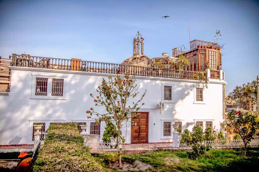 Lima: Pachacamac Ruins & Barranco Half-Day Guided Tour - Temple of the Sun: Ocean Views With Meaning