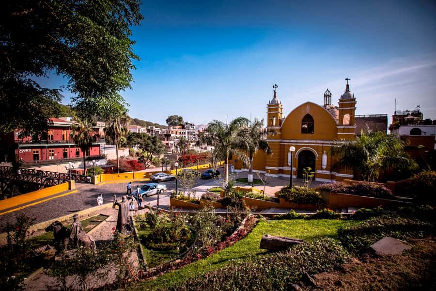Lima: Pachacamac Ruins & Barranco Half-Day Guided Tour - Pachacamac: Why This Religious Complex Lasted So Long