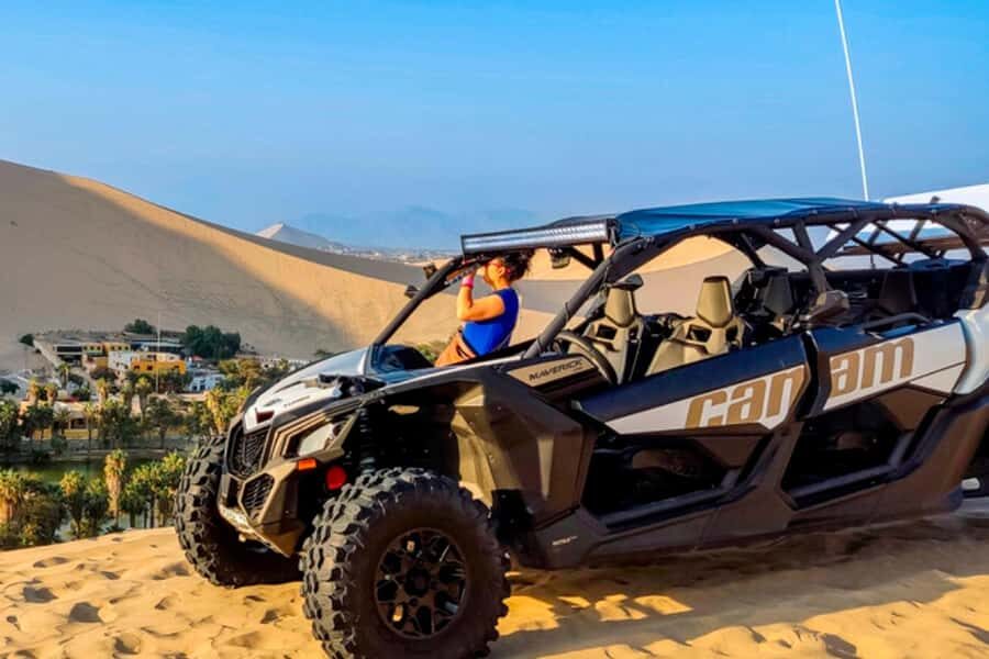 Lima: Paracas and the Huacachina Oasis Guided Day Tour - The artisan bakery stop at dawn: breakfast before the boat